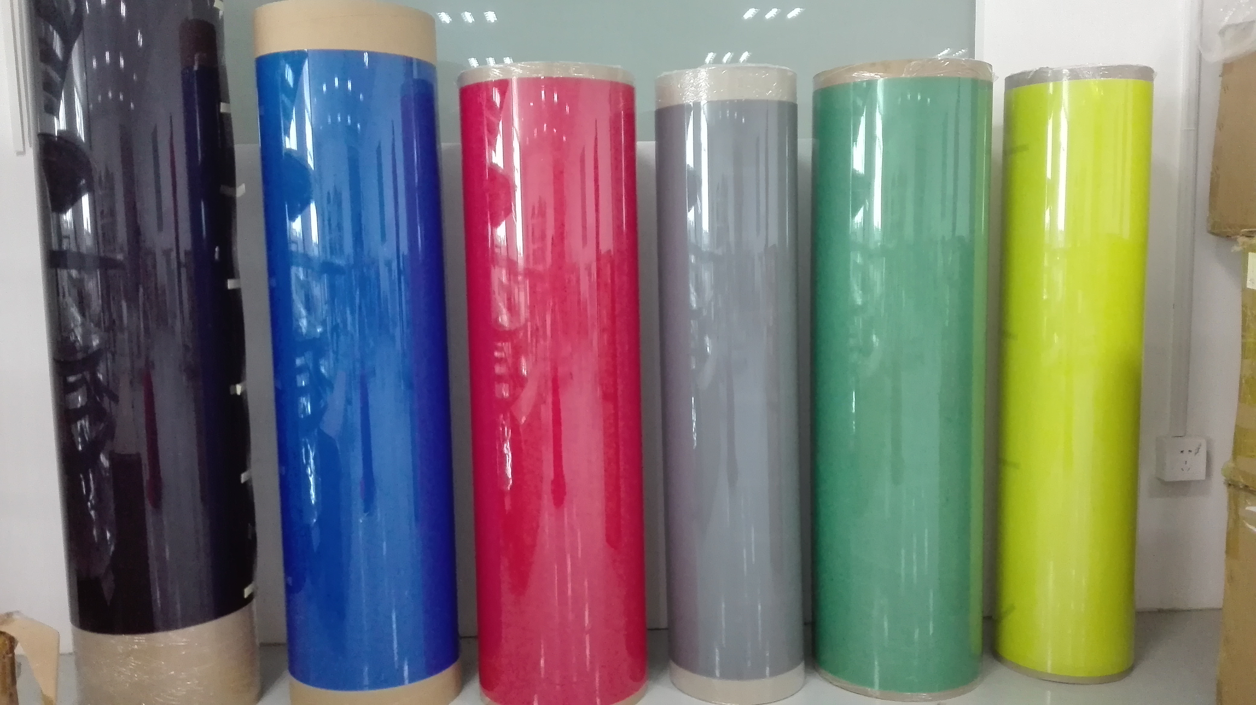 Colored Smart Film demonstration